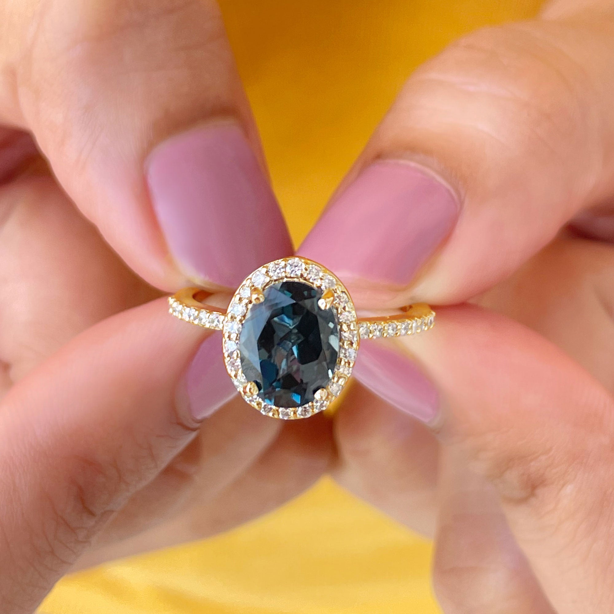 1.75 CT Classic Oval Cut London Blue Topaz Ring with Diamond Halo London Blue Topaz - ( AAA ) - Quality - Rosec Jewels